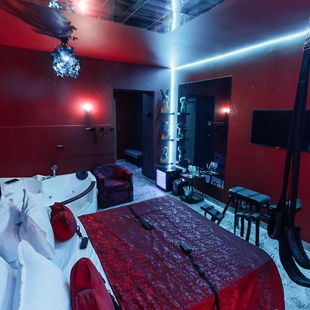 Romeo Nights - Love Rooms - Adults Only Bucareste Exterior foto