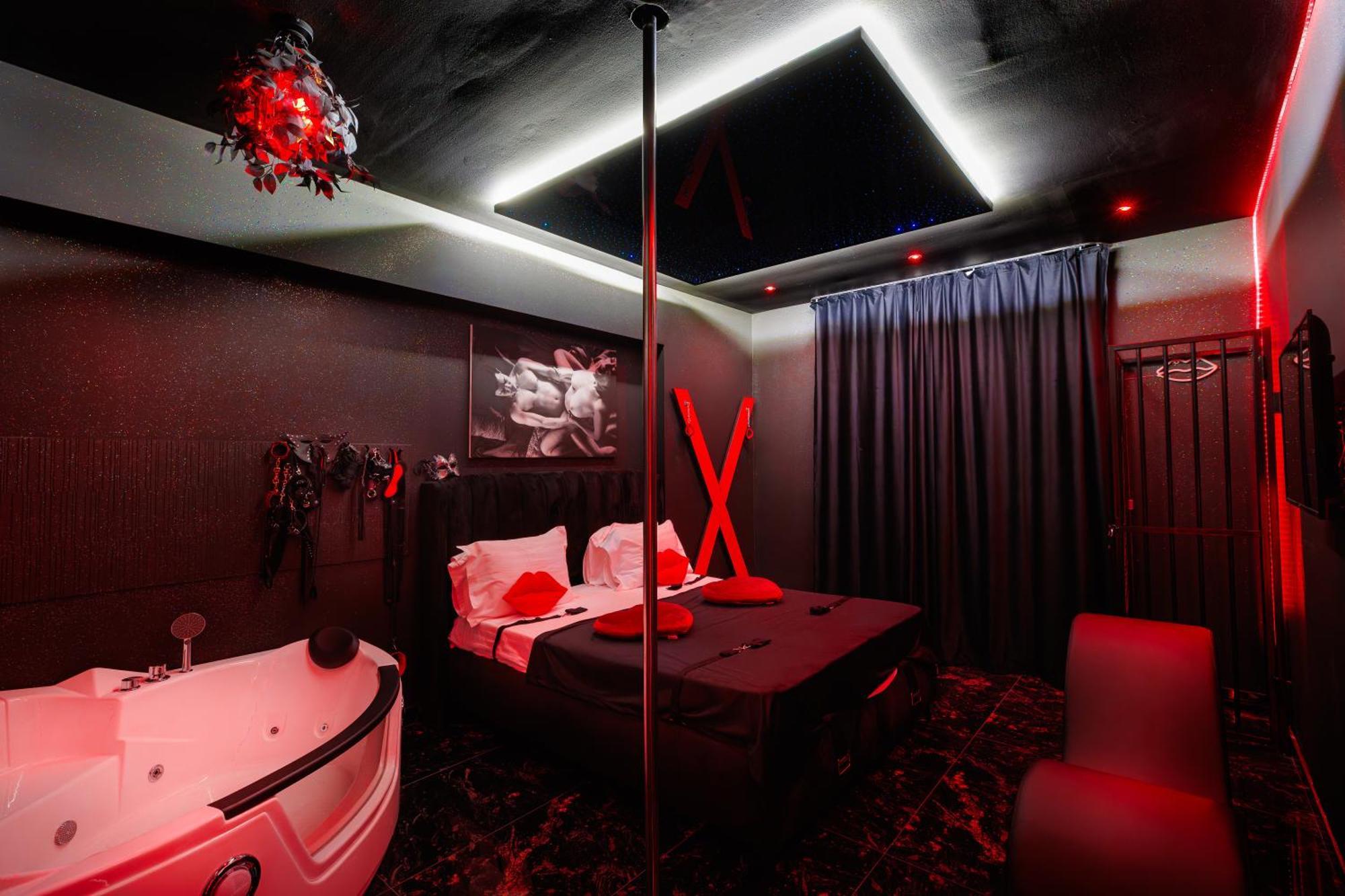 Romeo Nights - Love Rooms - Adults Only Bucareste Exterior foto