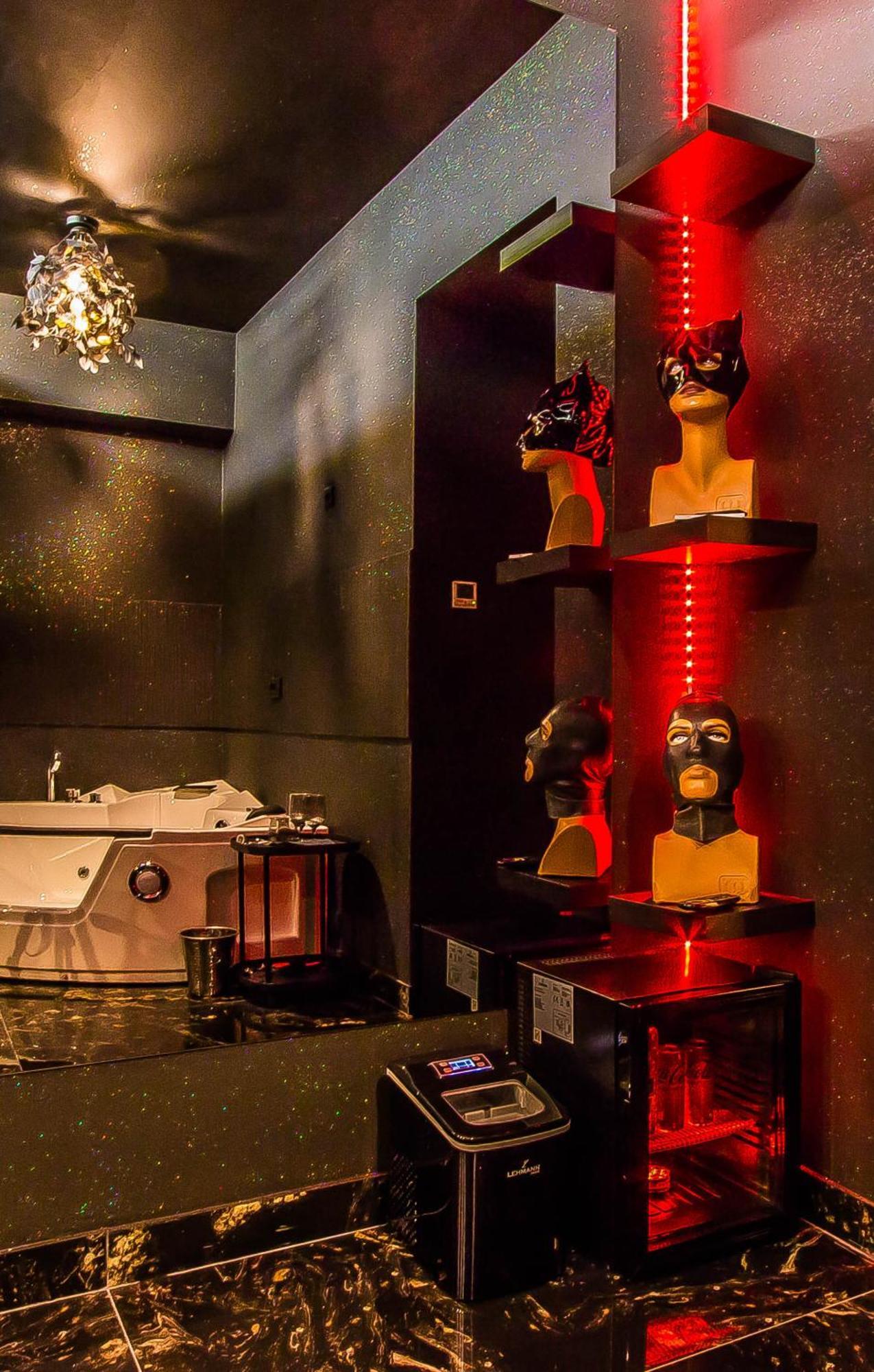 Romeo Nights - Love Rooms - Adults Only Bucareste Exterior foto